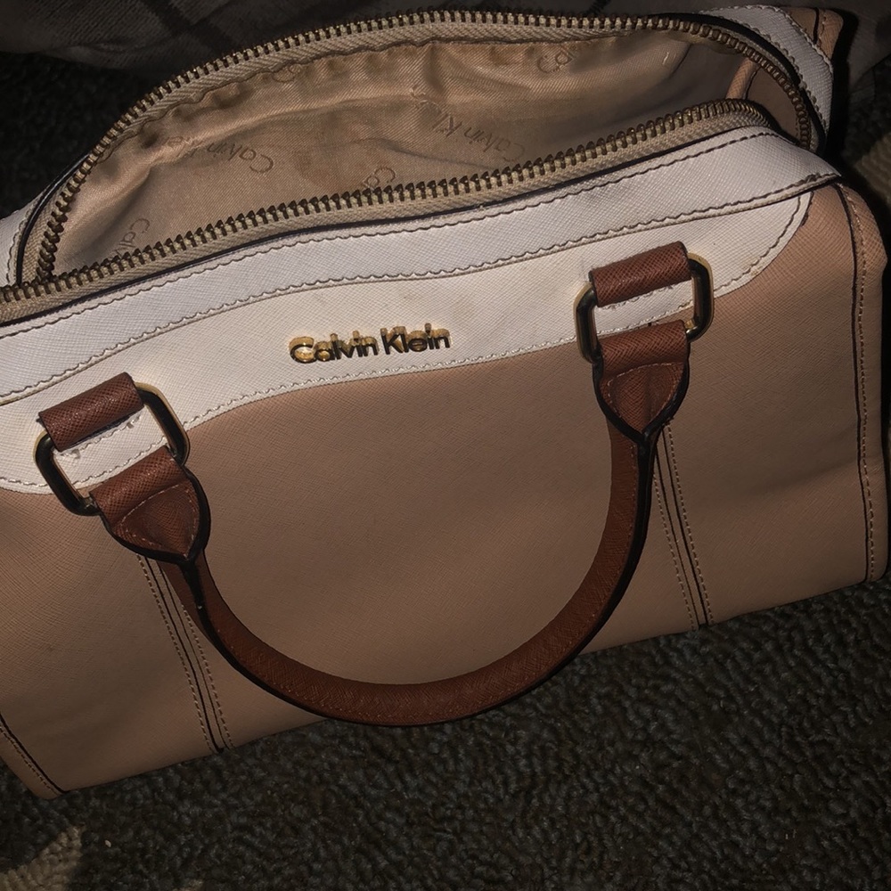 Purse - Picture 3 of 3